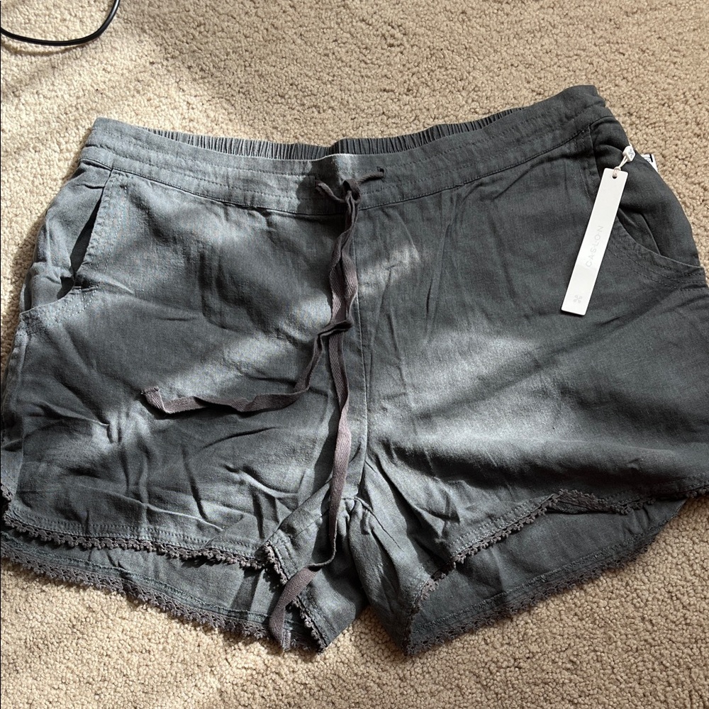 Caslon grey beluga shorts, 3.5” inseam